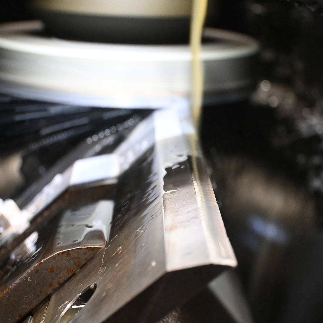 Sharpening of a planer blade from Leitz tooling's knife sharpening services