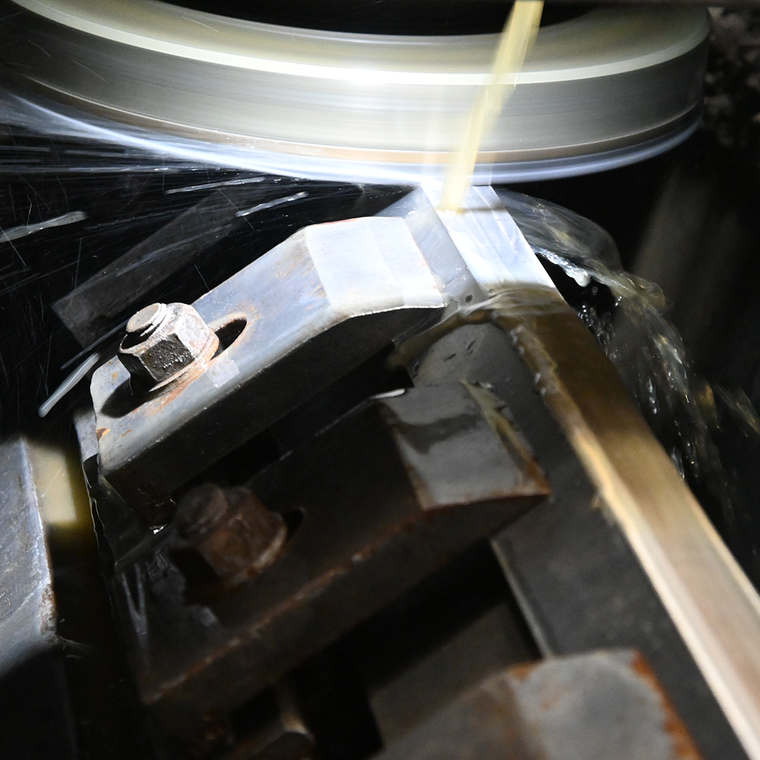 Planer blade sharpening from Leitz Tooling's knife sharpening services