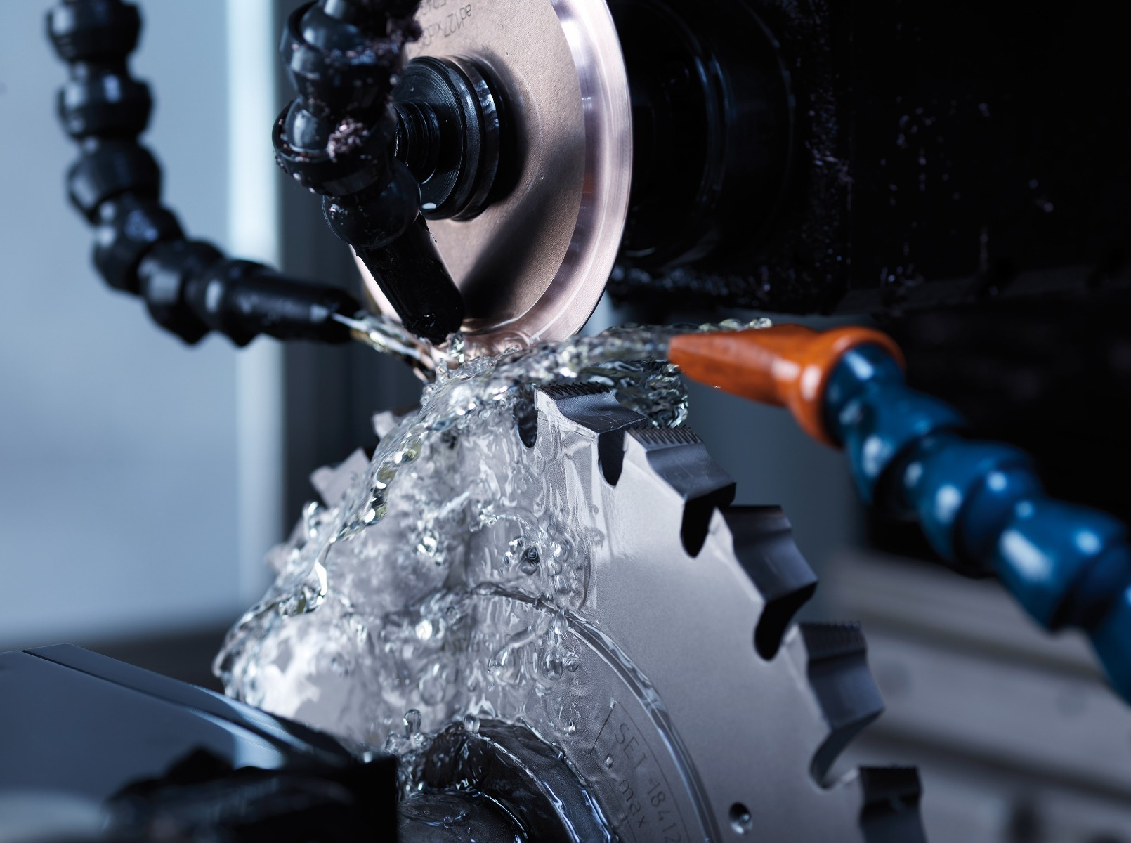 Leitz PCD sawblade being sharpened